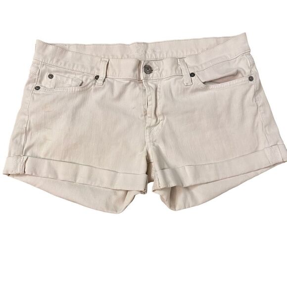7 for all mankind ~ ivory denim shorts ~ size 31 ~ slight imperfection on right - Picture 1 of 13